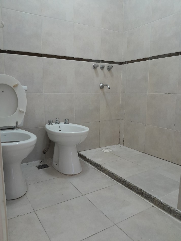 ALQUILAMOS DPTO DE 1 DORMITORIO CALLE SALTA 849 