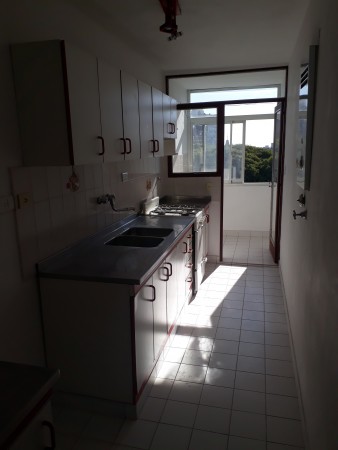 INMOBILIARIA GOMEZ GHISI Y D. FENES NEG INMOB. ALQUILAN: