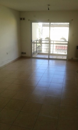 INMOBILIARIA GOMEZ GHISI Y D. FENES NEG INMOB. ALQUILAN: