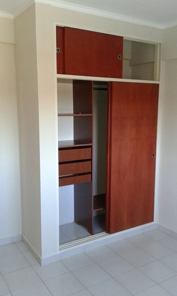 ALQUILAMOS DPTO 1 DORMITORIO CALLE CARBO 676