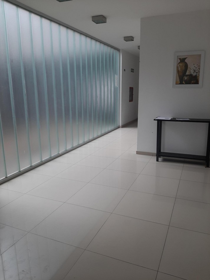 ALQUILAMOS DPTO 1 DORMITORIO CALLE 25 DE JUNIO