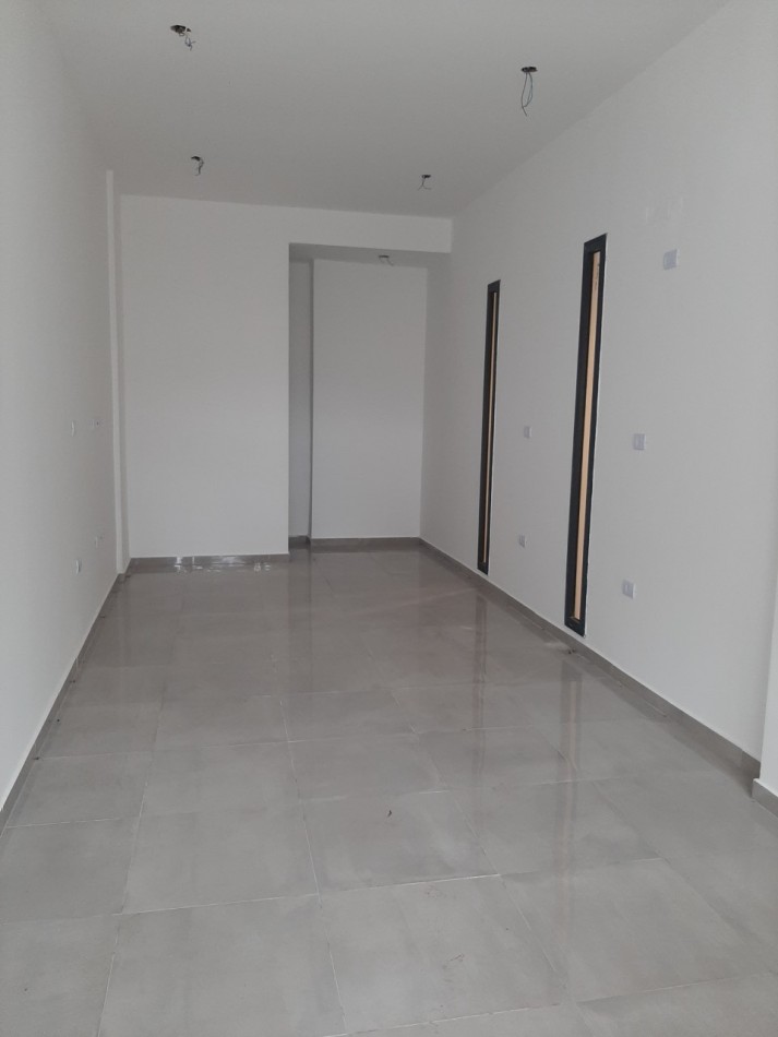 VENDEMOS LOCAL COMERCIAL