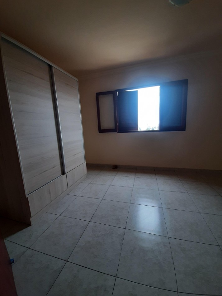 ALQUILAMOS DPTO DE 1 DORMITORIO CALLE 25 DE MAYO 431