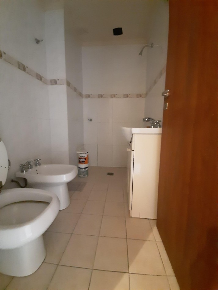 ALQUILAMOS DPTO DE 1 DORMITORIO CALLE 25 DE MAYO 431