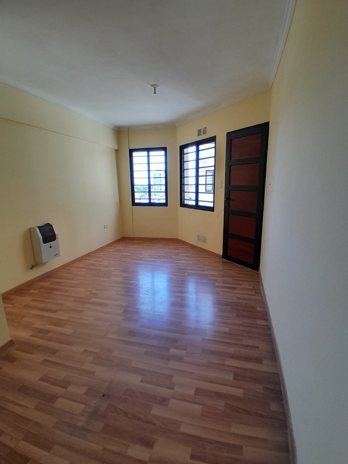 ALQUILAMOS DPTO DE 1 DORMITORIO A. PASOS 773