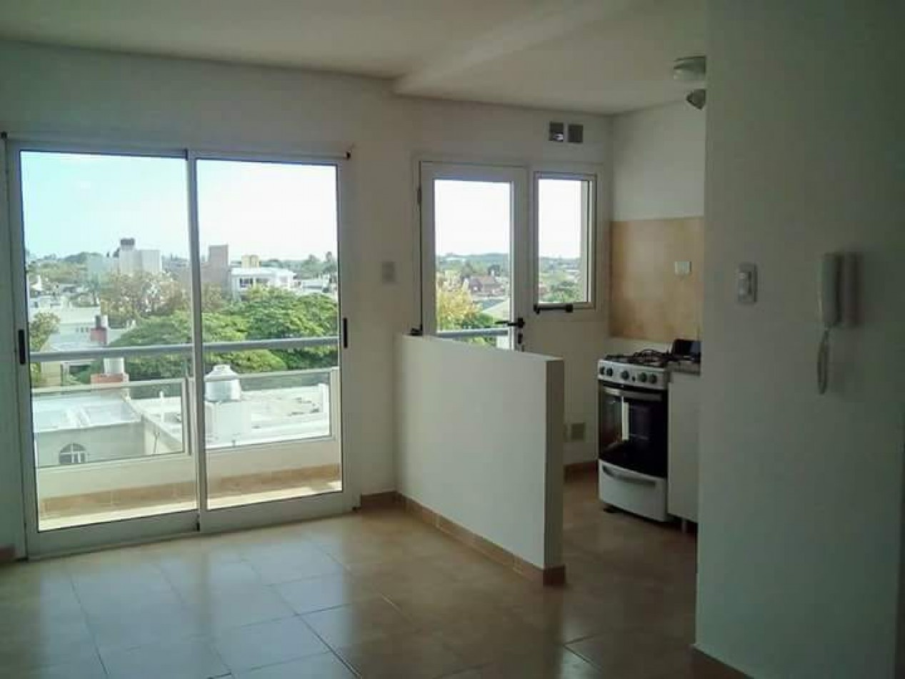ALQUILAMOS DPTO DE 1 DORMITORIO CALLE Nux 664