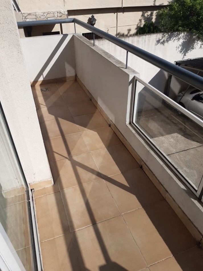 ALQUILAMOS DPTO DE 1 DORMITORIO CALLE Nux 664
