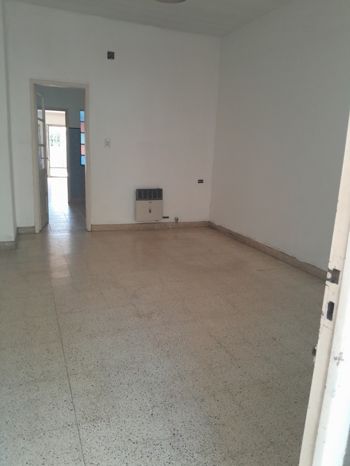 ALQUILAMOS CASA Calle A. Brown 555