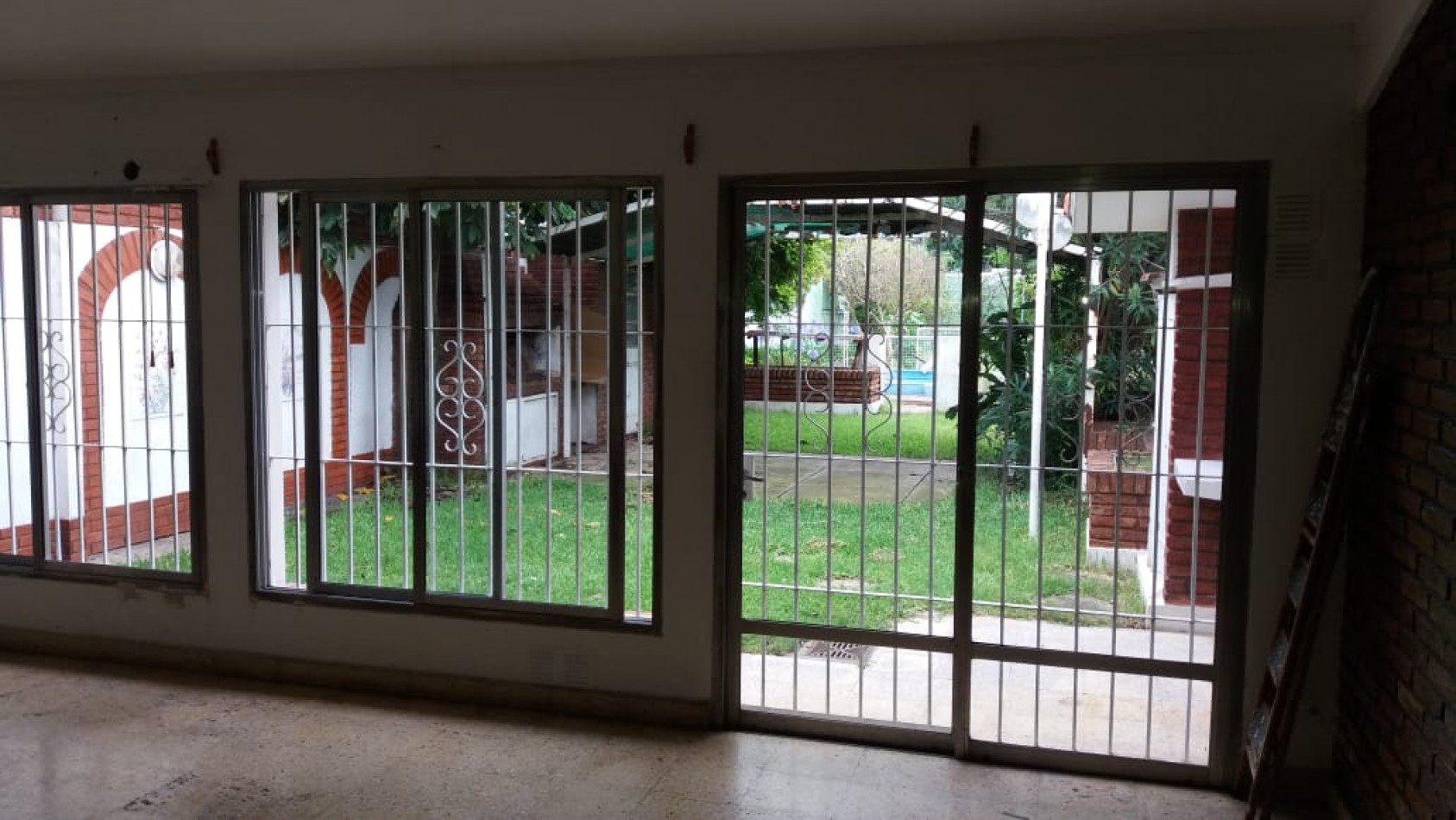 ALQUILAMOS CASA Calle A. Brown 555