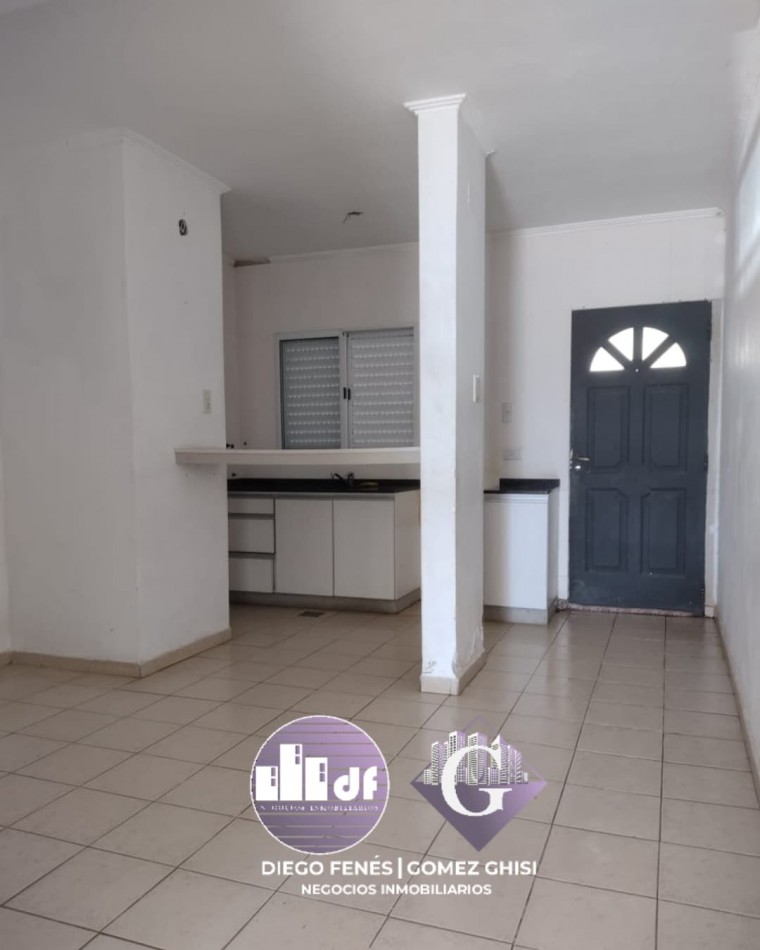 VENDEMOS DUPLEX Calle Zanni casi Larralde