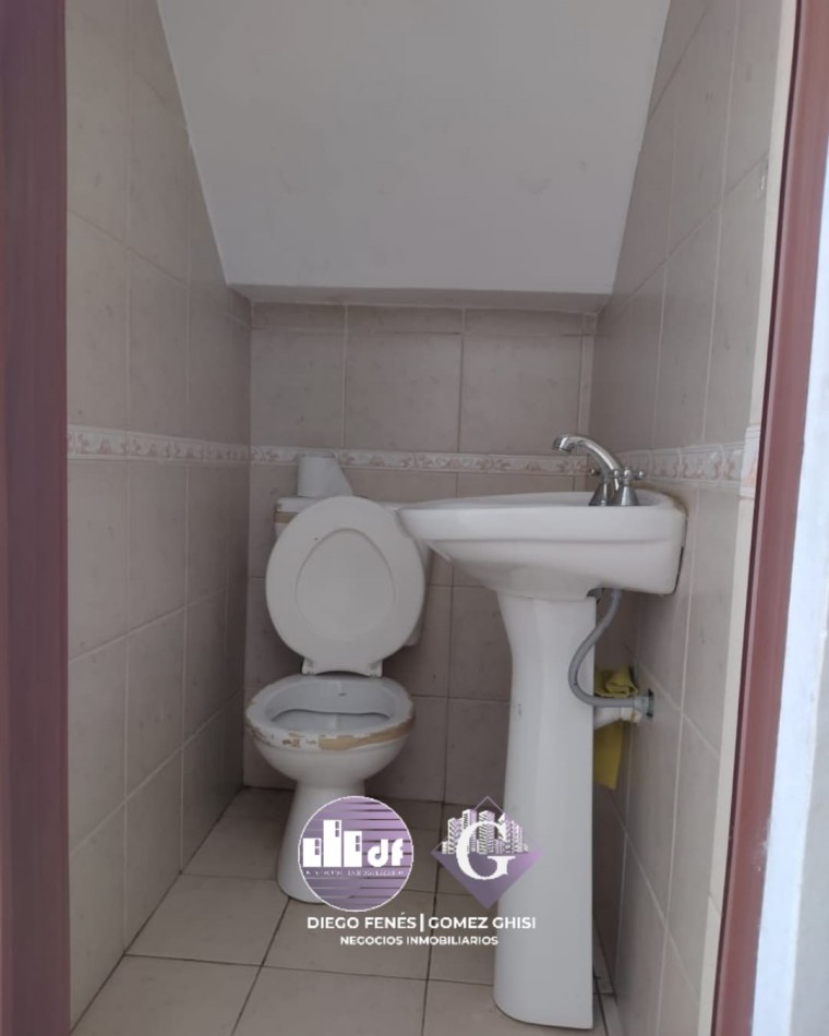 VENDEMOS DUPLEX Calle Zanni casi Larralde