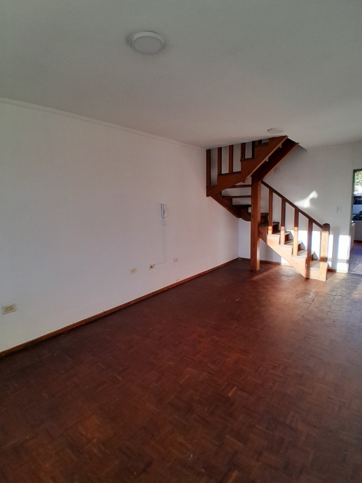 ALQUILAMOS DUPLEX Calle Santa Fe 450
