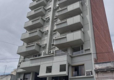ALQUILAMOS Semi piso calle Colon 56 2 dormitorios y cochera
