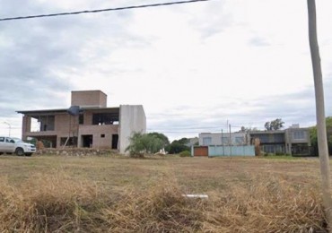 VENDEMOS HERMOSO LOTE Zona Gdor Lopez Jordan. 